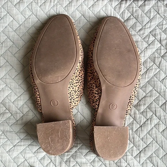 Heeled Mules - Cheetah Pattern - Picture 2 of 3